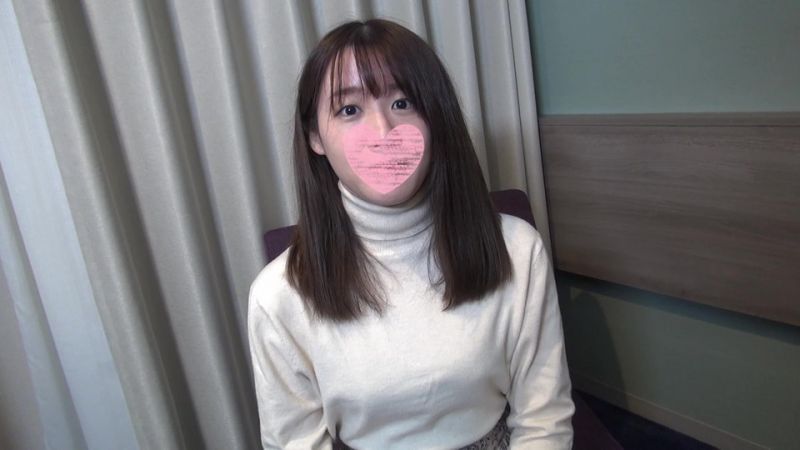 FC2-PPV-2842389 看起来白皙纯朴、白衣天使不为人知的一面。献身般妩媚是真的！