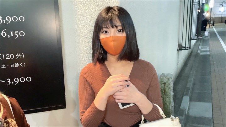 FC2-PPV-2949800 涉谷巨乳找乾爹大學生搭訕捕獲。中出顏射制裁性愛 【P活撲滅運動】