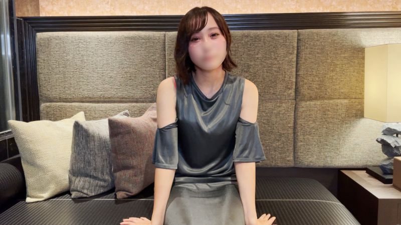 FC2-PPV-3073266 【番外篇】和有秘密帳號的美女微醺自拍性愛。魔鬼般地狂抽猛送侵犯過後就墮落成性奴了&rarr;大量中出。