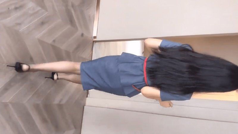 xb-660 杏吧傳媒 ol制服誘惑美腿尤物翹起美臀跪地口交-andmlove