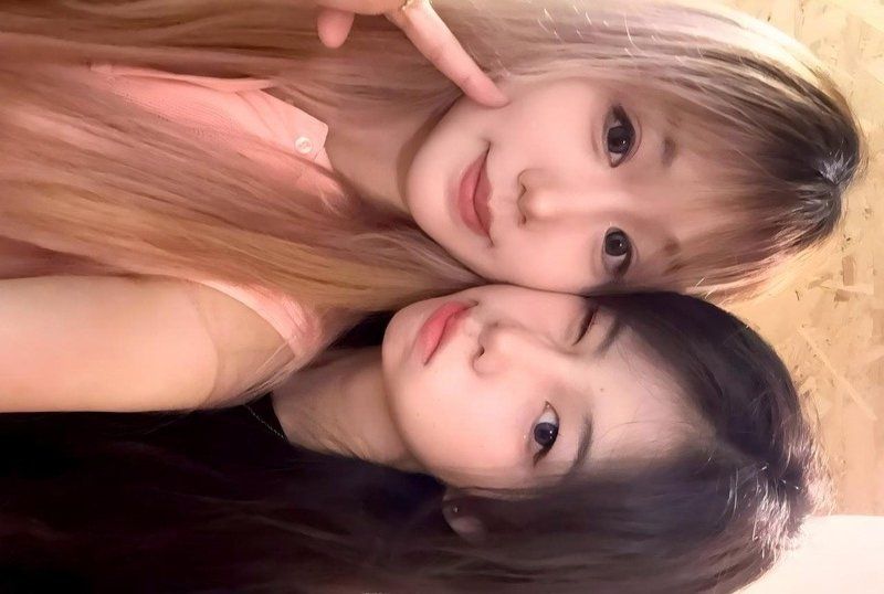 xb-2986 杏吧传媒 被摄影师拿下女大抱双腿被爸爸肏