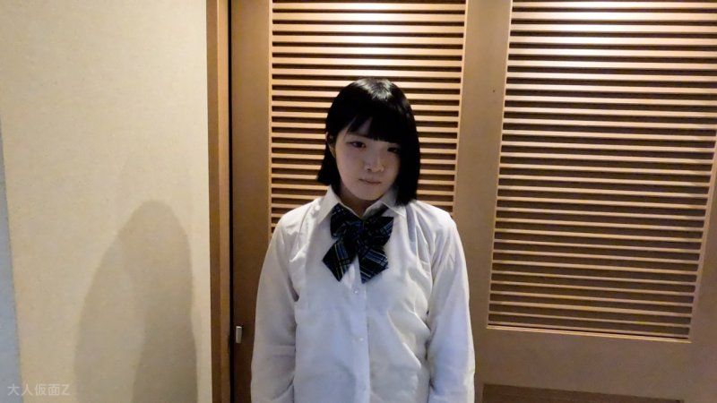 FC2-PPV-4628278 【素人初拍】六花(18) 乳頭很大很可愛F罩杯。用克斯科開開看，用內視鏡觀察，中出後讓她做鳳尾魚式體位吸吮，肛門貫通ATM（清潔口交）
