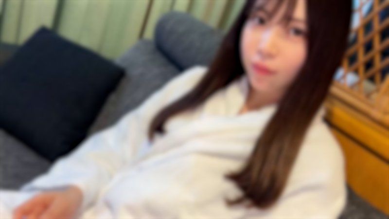 FC2-PPV-4689230 【露脸】与超SSS级爆美女私人特浓中出性爱
